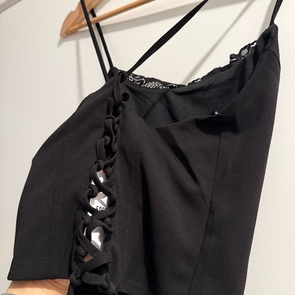 Black Lace-Up back crop corset tank top - Picture 5 of 6